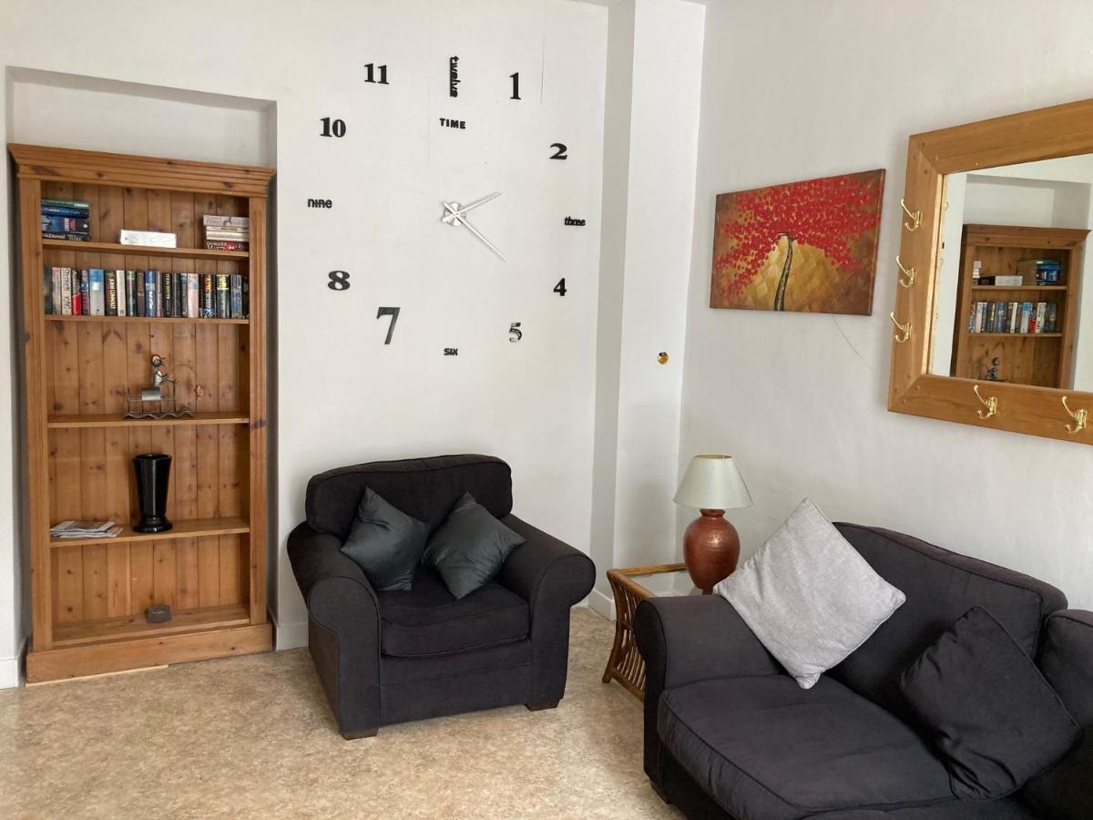 La Petite Maison - Self Catering Pre-en-Pail-Saint-Samson 외부 사진